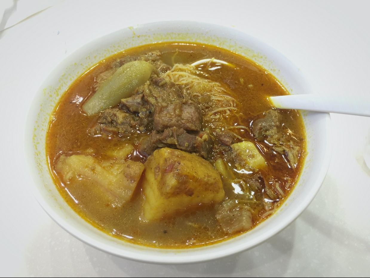 咖喱土豆牛腩面