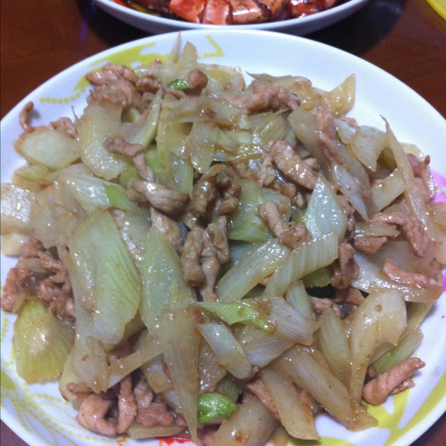 球茎茴香炒牛柳