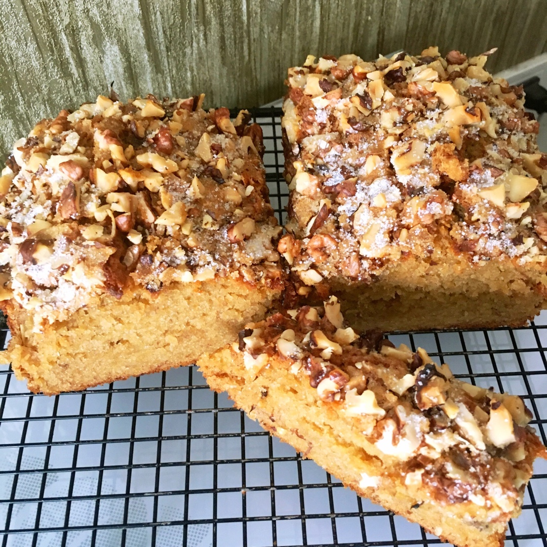 香蕉核桃磅蛋糕 Banana & Walnut Pound Cake