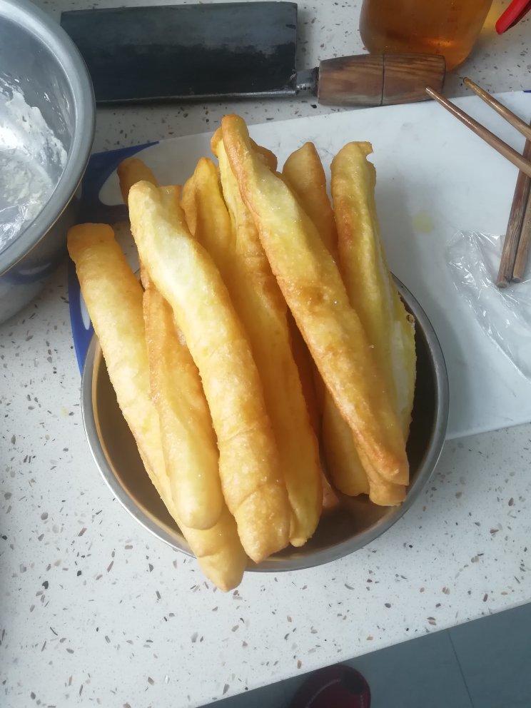 自制无泡打粉油条