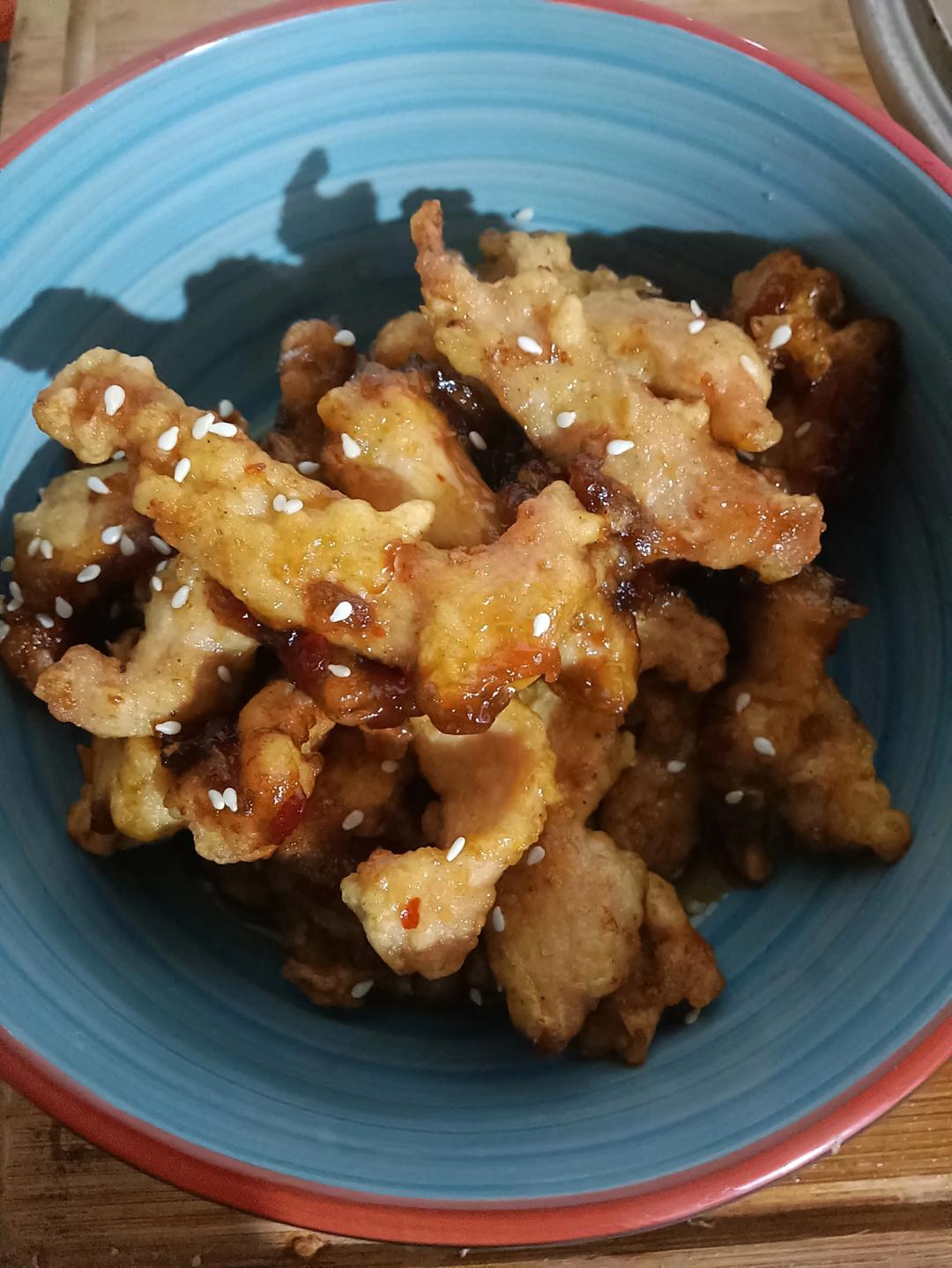 简易快手版糖醋里脊！让你的鸡胸肉不再干瘪无味！酸酸甜甜打开减脂新世界！