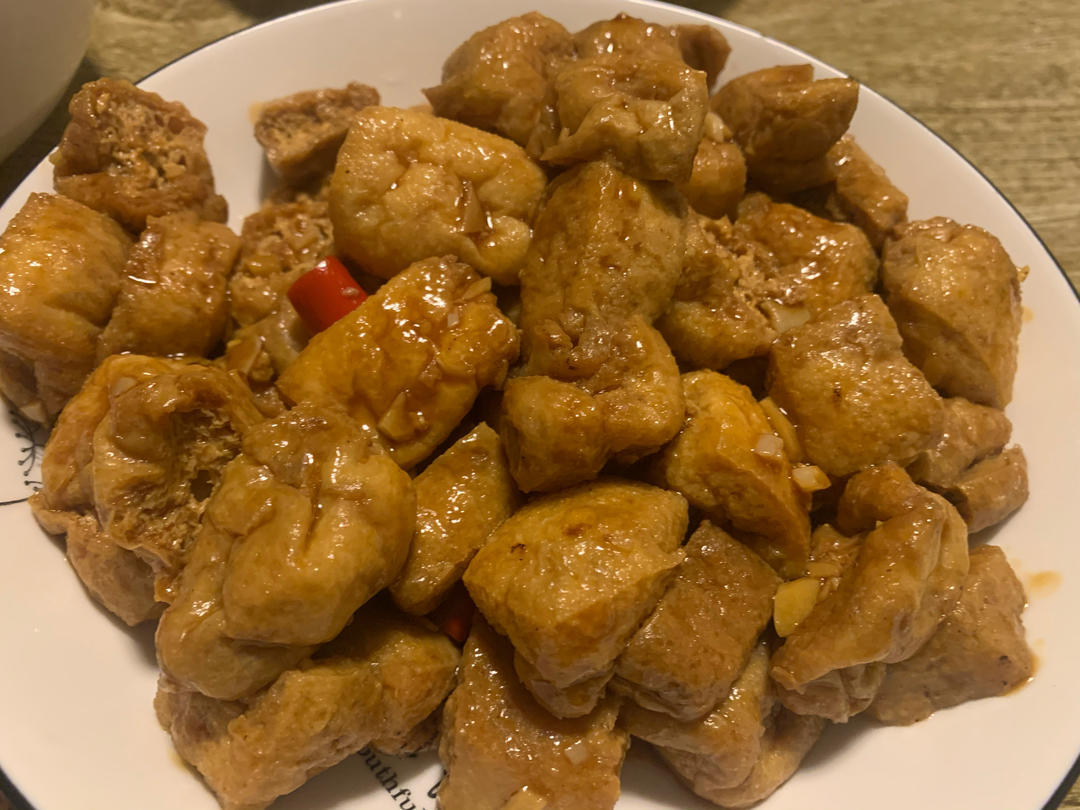 微辣红烧油豆腐