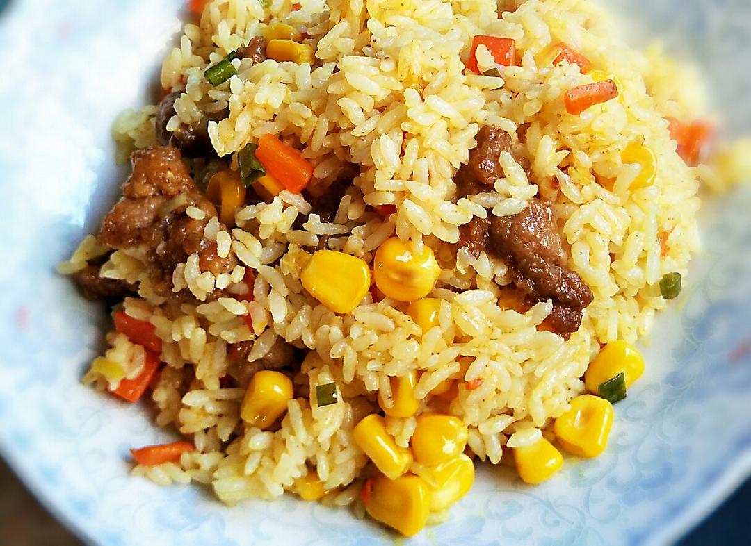 咖喱炒饭