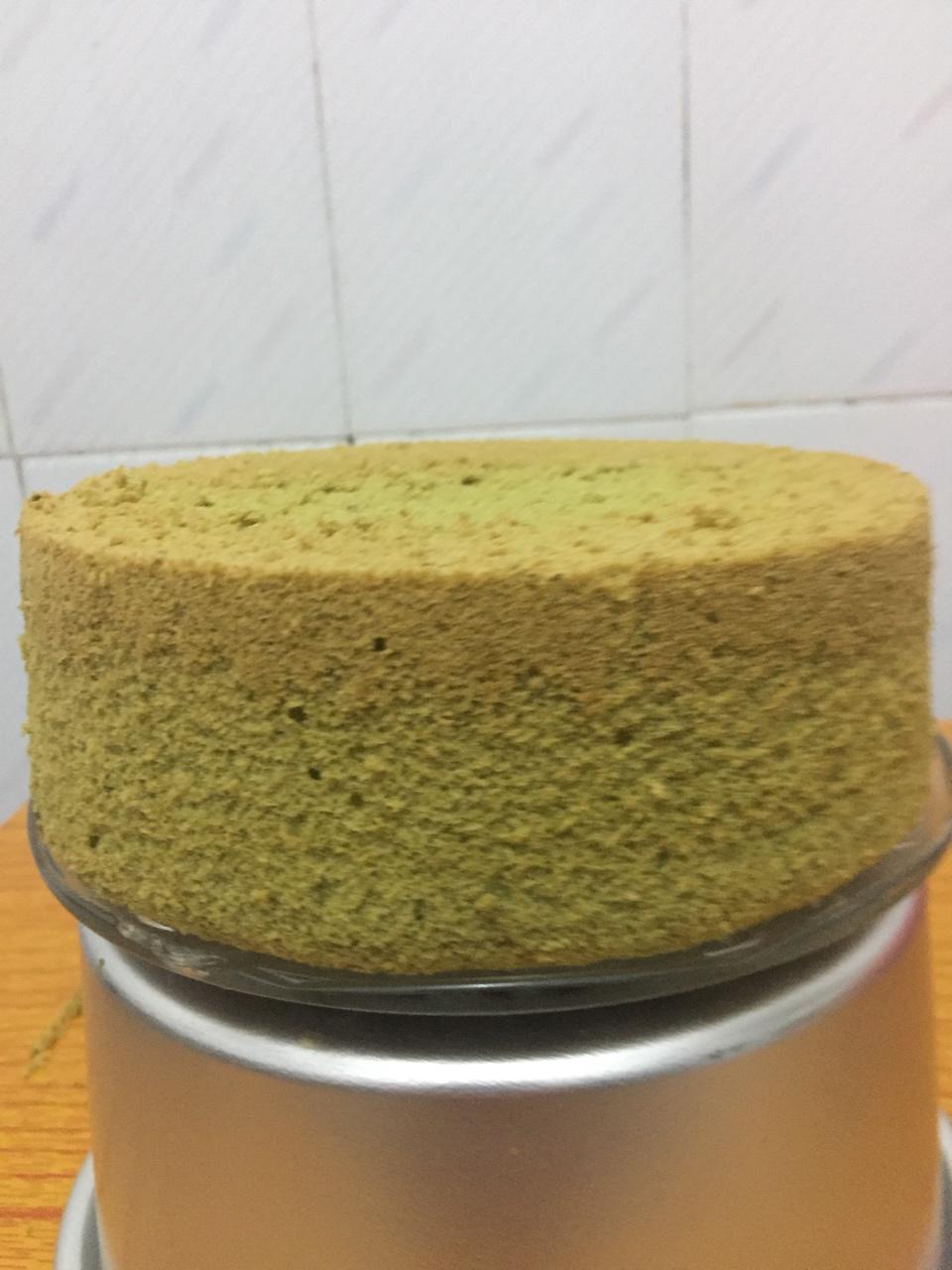 抹茶戚风蛋糕