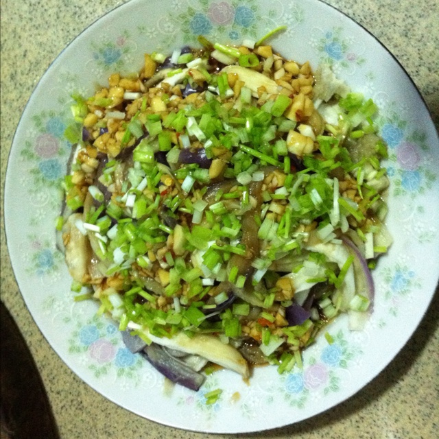 蒜泥手撕茄子