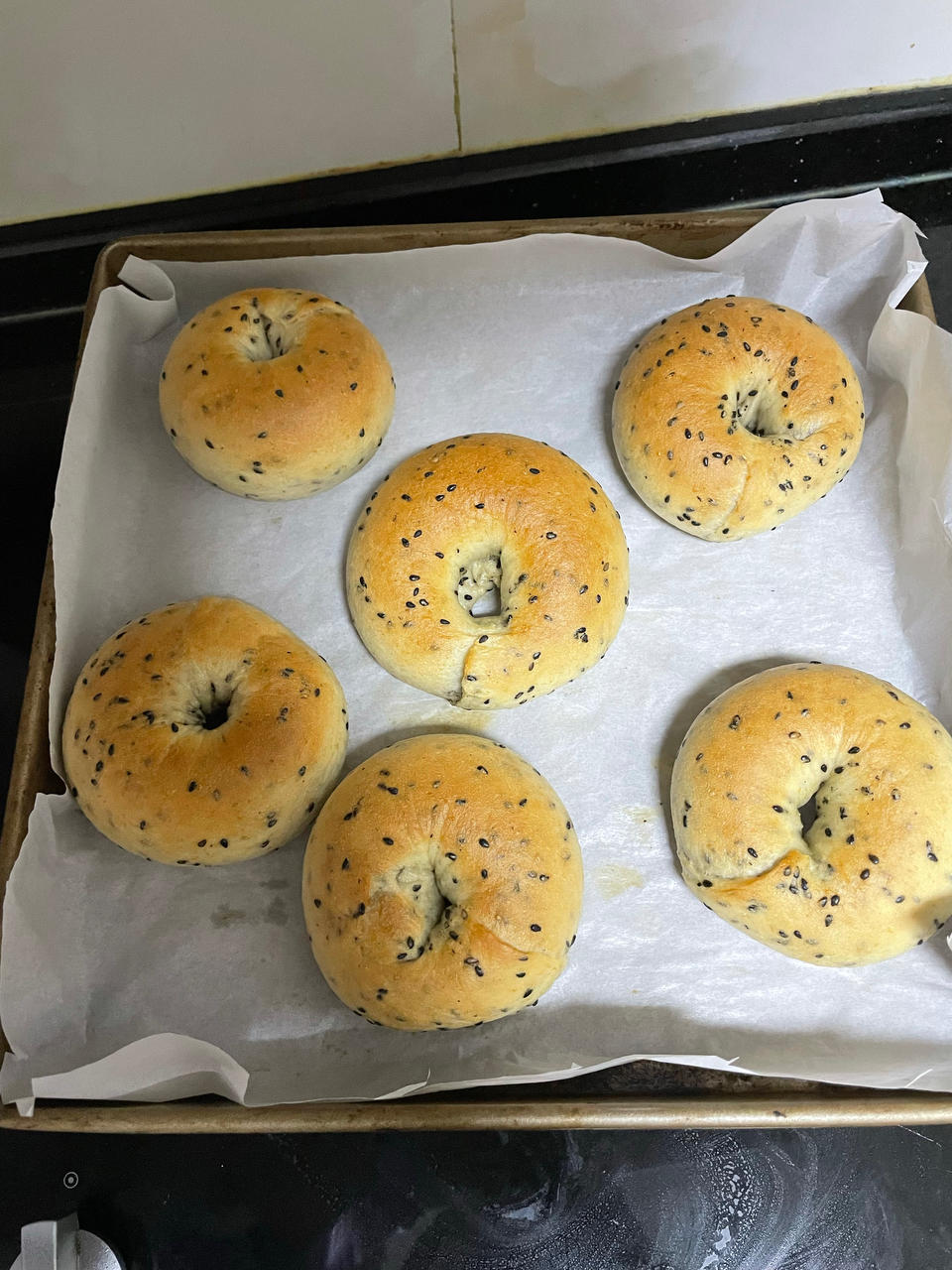 黑芝麻全麦贝果