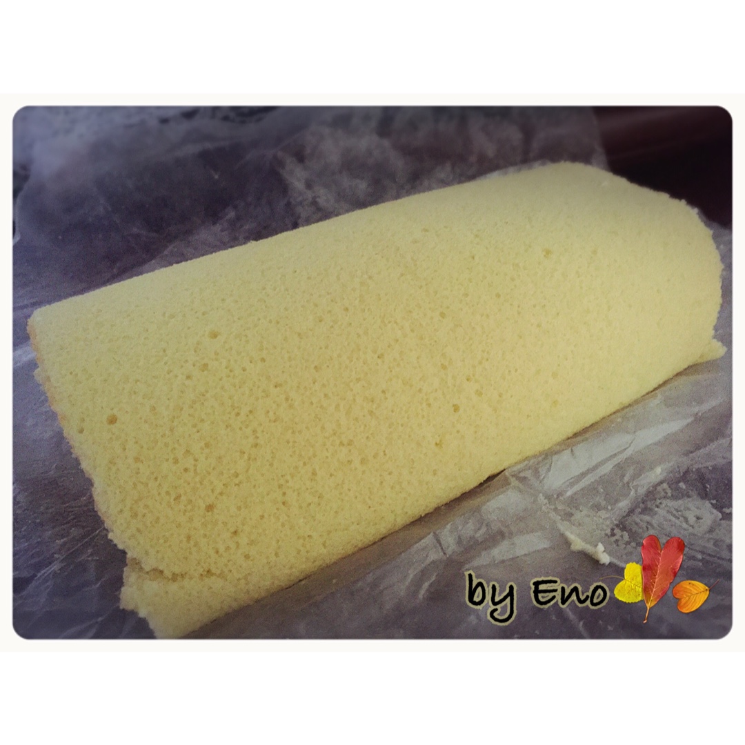 《Tinrry下午茶》教你做基础原味蛋糕卷