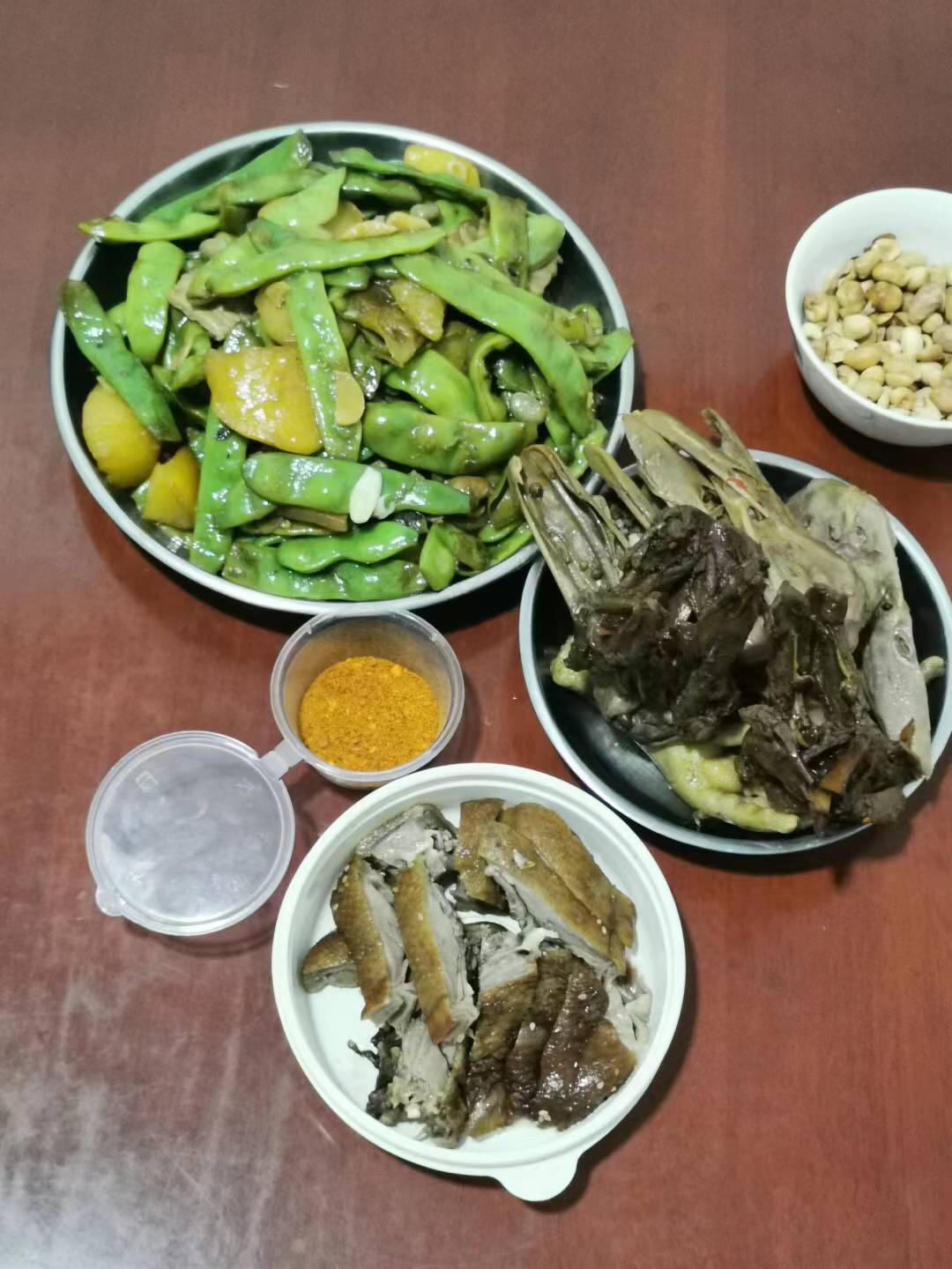 五花肉炖东北油豆角，秋季限定美味～