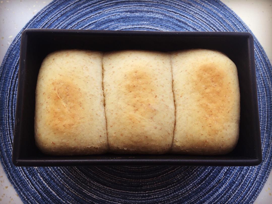 无油无糖纯全麦吐司