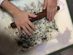 米饭海苔锅巴的做法 步骤2