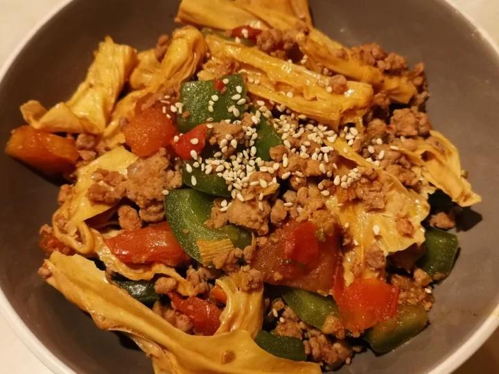 家常红烧•腐竹