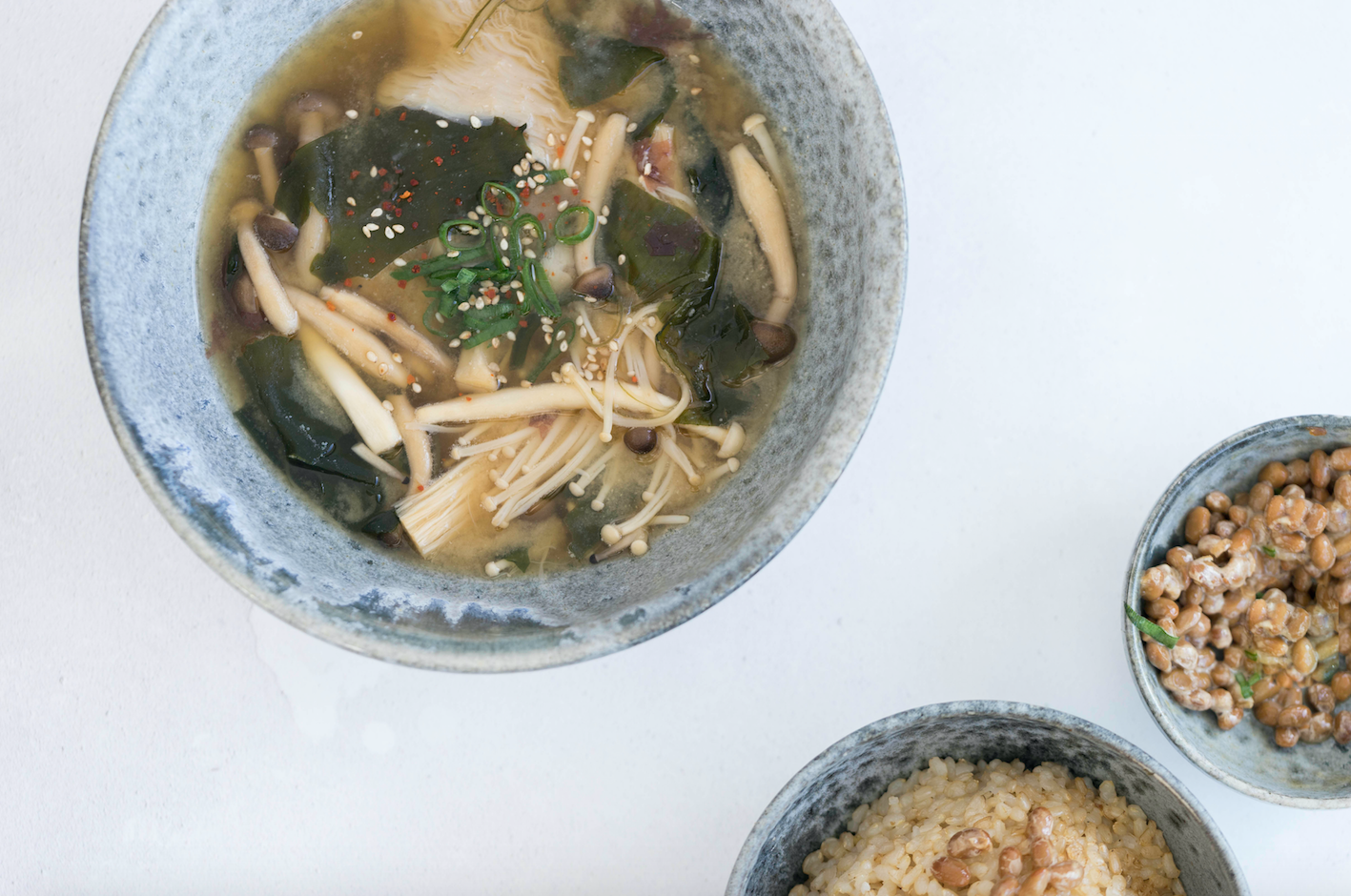 拯救肠胃的解腻快手早餐｜杂菌味噌汤的做法