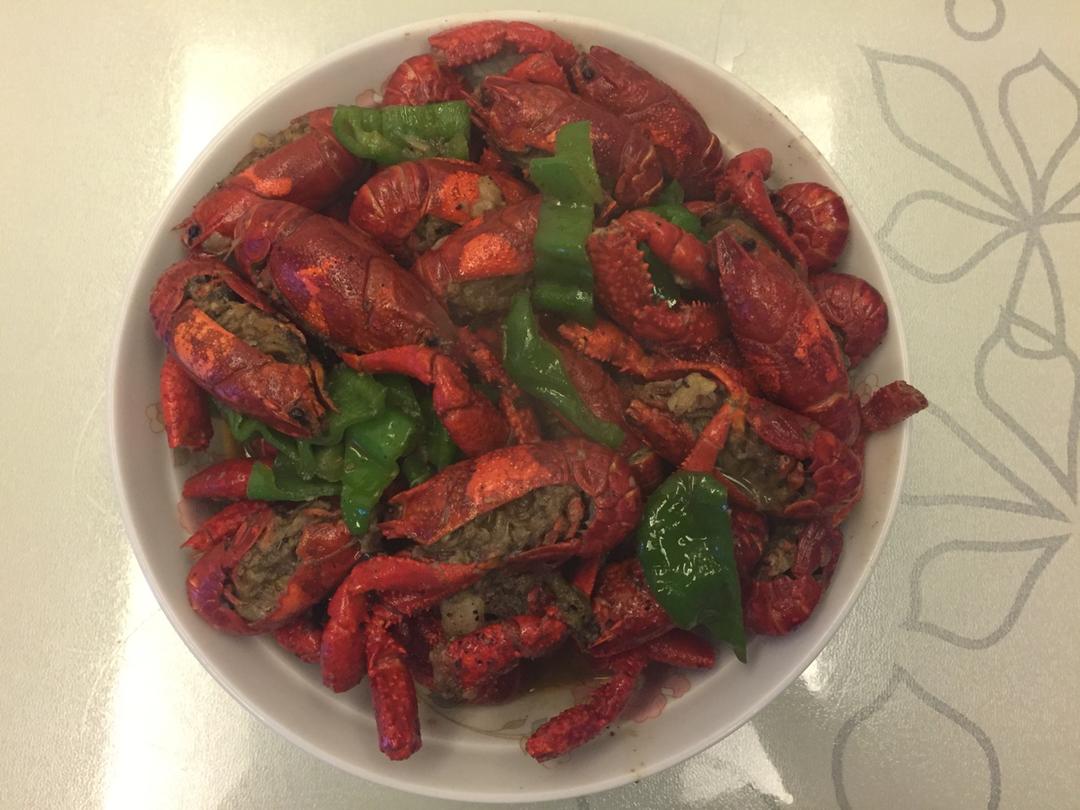 十三香小龙虾【曼食慢语】