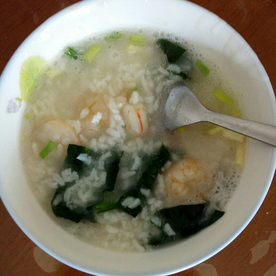 鲜虾砂锅粥