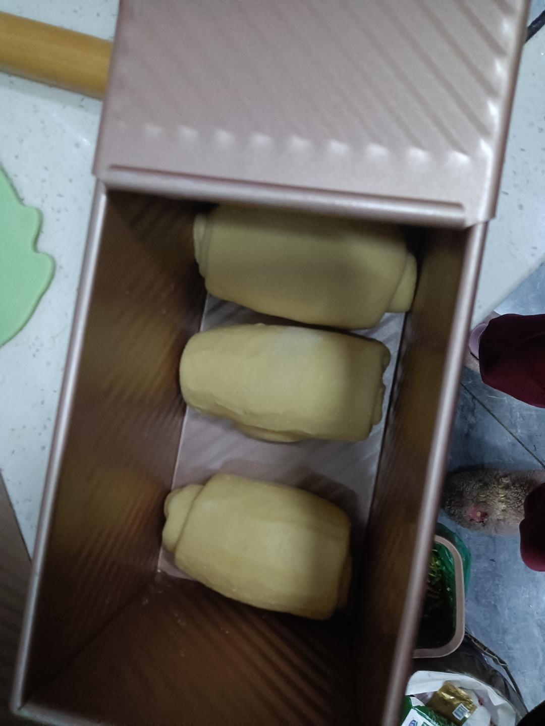 一次冷藏发酵吐司超级拉丝柔软(手揉出手套膜)