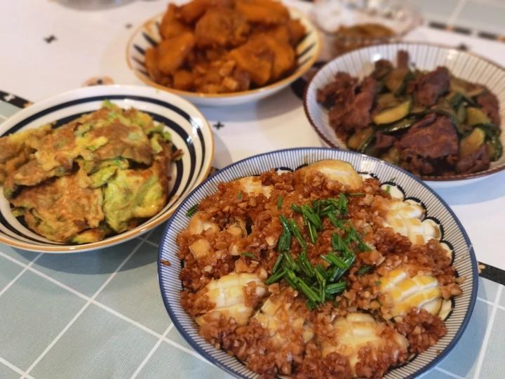 我家的小饭桌
