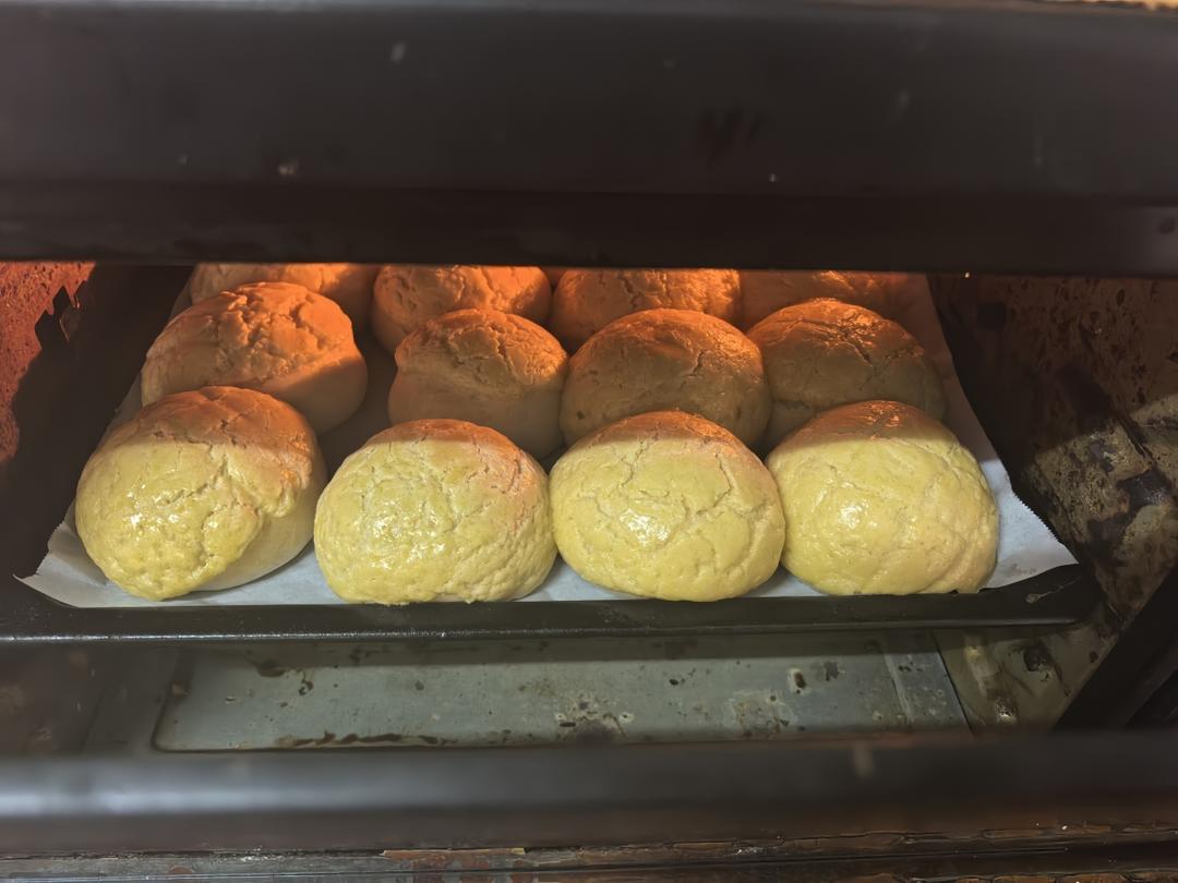 万能面团~一个面包解锁4种口味，太好吃了吧！