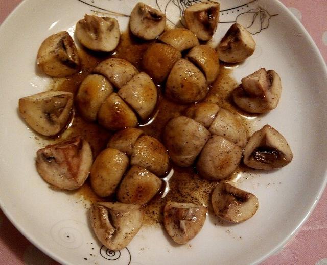 朵の私房菜: 黑胡椒小蘑菇的做法