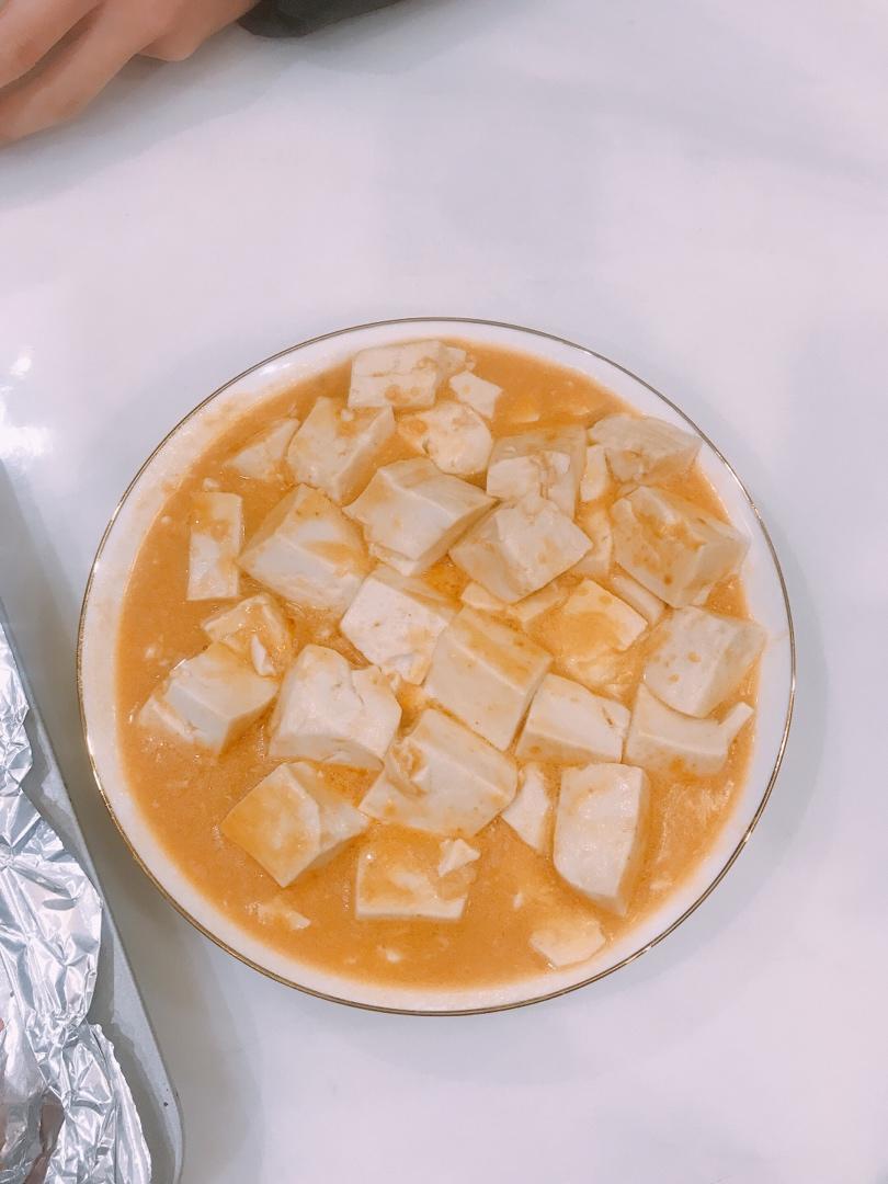 蟹黄豆腐（咸蛋黄版）