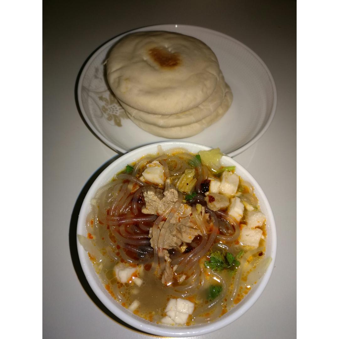 羊肉泡馍