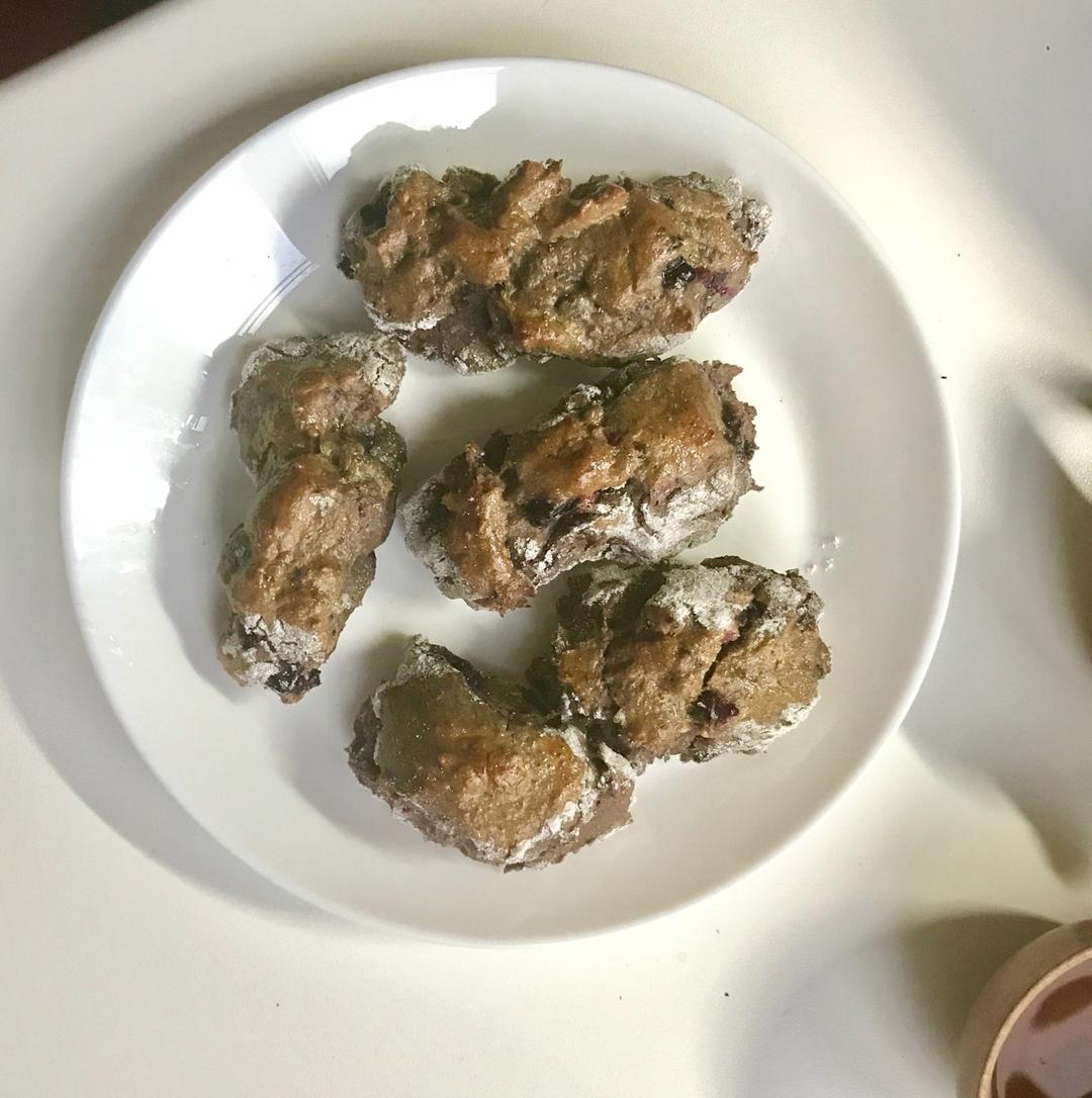 黑莓全麦早餐司康丨健康·烘焙<好好吃饭2>
