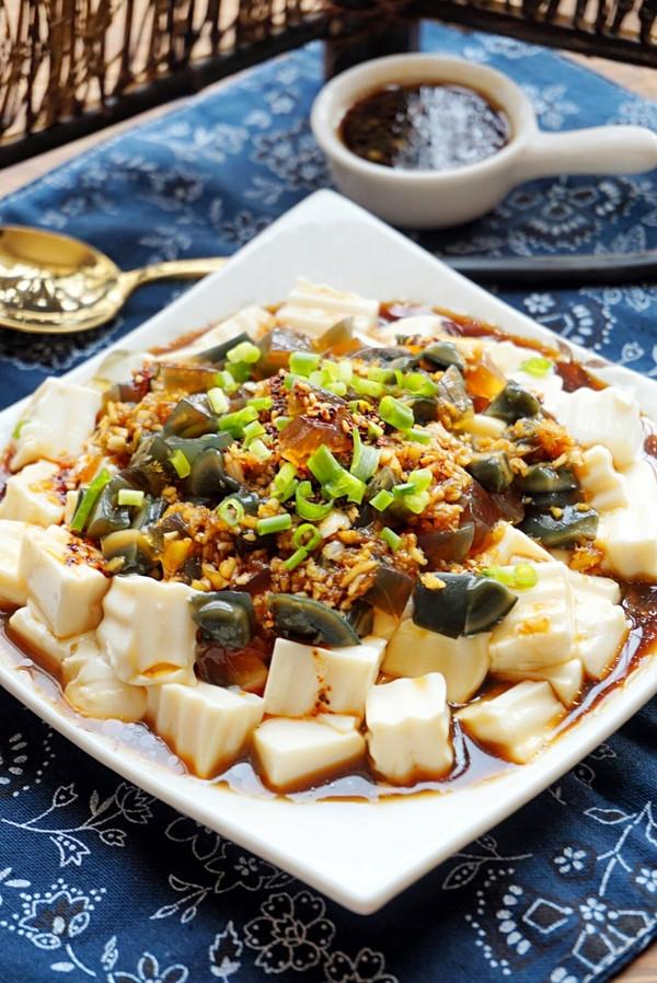 凉菜(嫩豆腐皮蛋:)