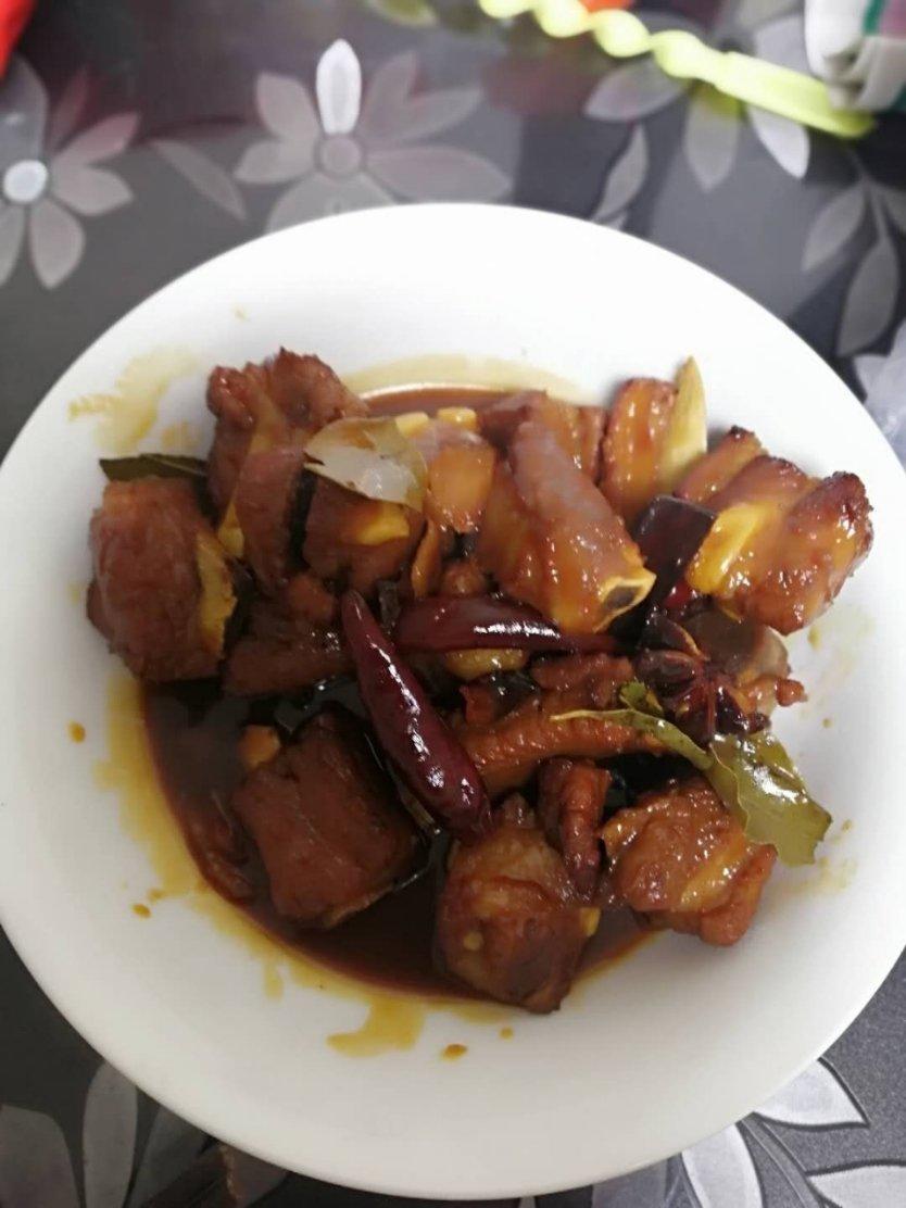 红烧排骨