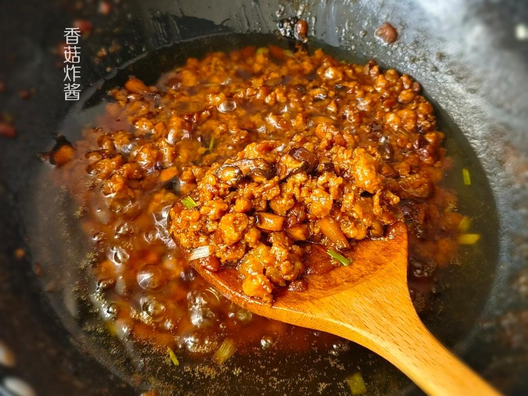 京味儿十足：老北京炸酱