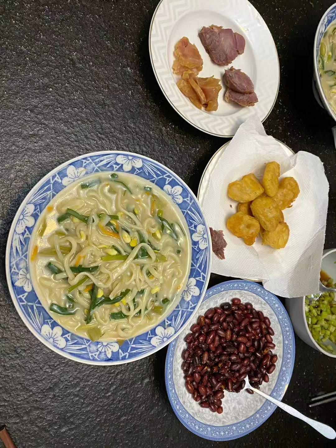 浆面条—洛阳特色小吃