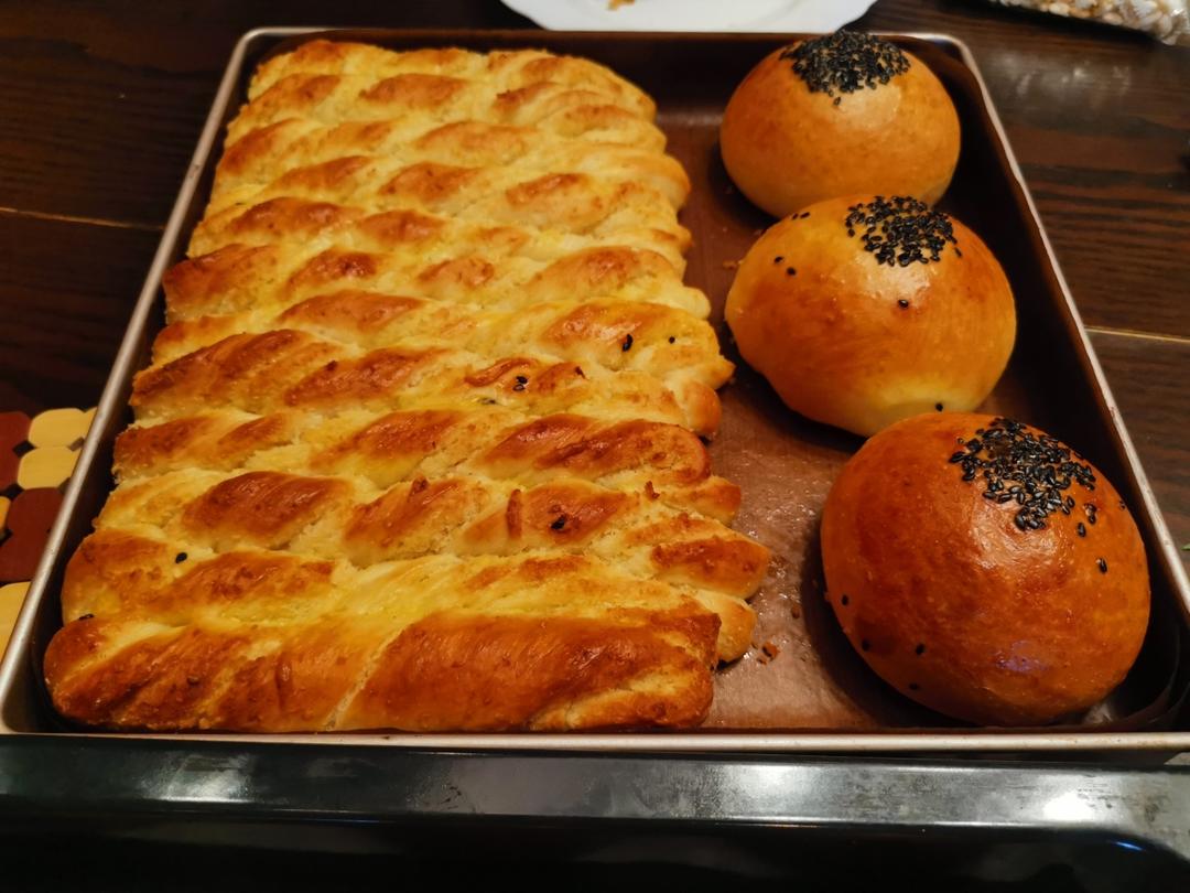 椰蓉面包柔软好吃