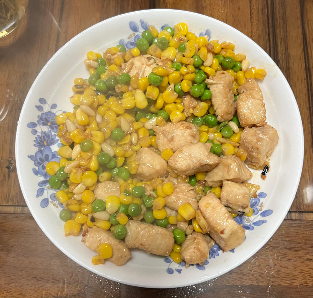 玉米青豆虾仁鸡丁