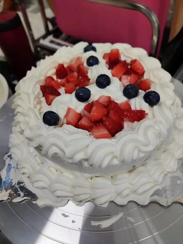 8寸水果生日蛋糕