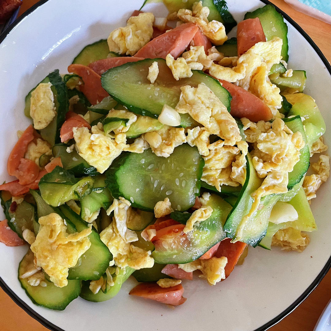 清脆可口的「黄瓜炒鸡蛋」