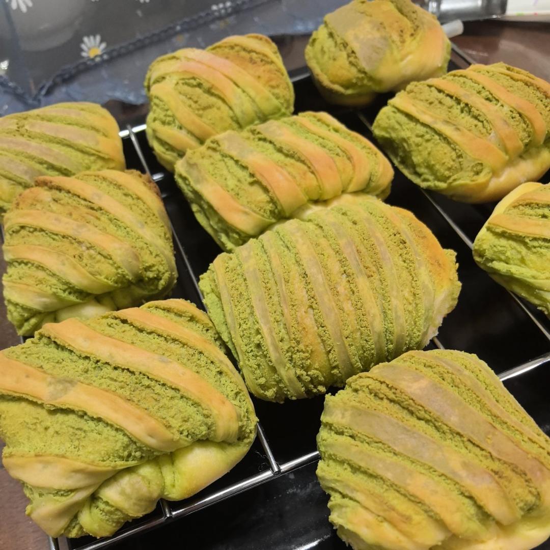 🌿斑斓奶酥小吐司🍞只要一次发酵，外酥里软