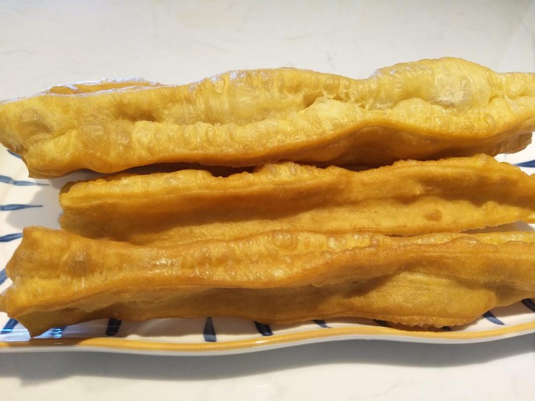 超级成功的香酥油条