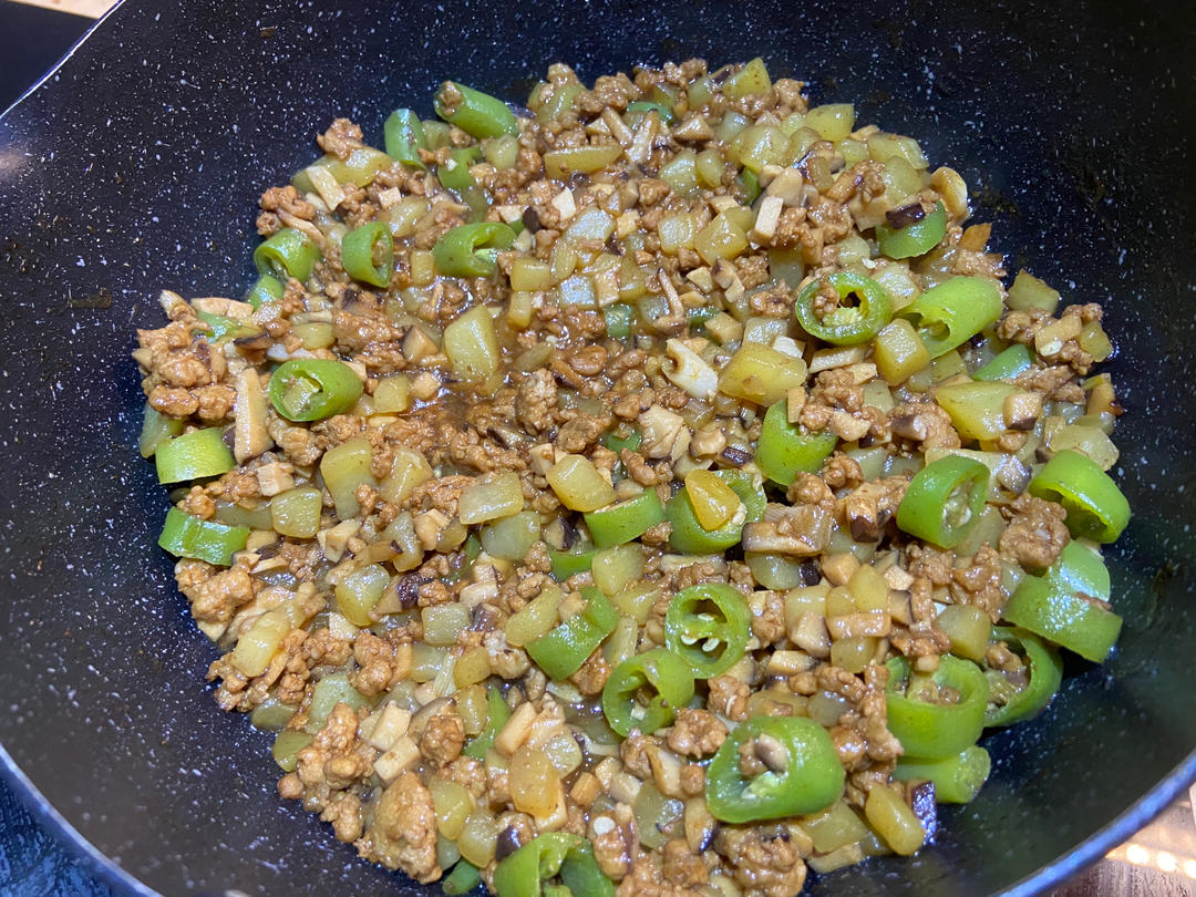 ㊙️香菇土豆肉沫拌饭❗️比外卖还好吃