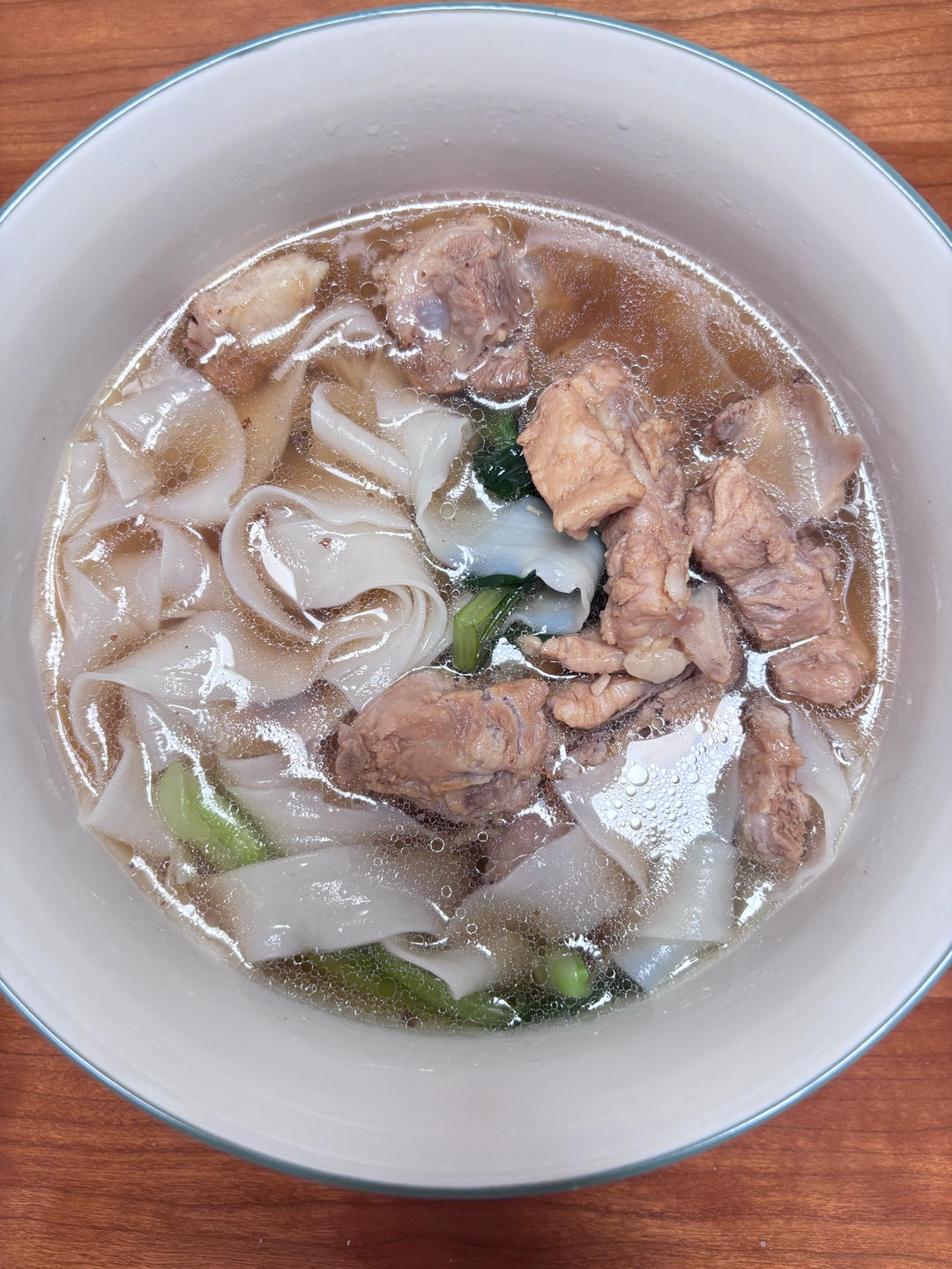 快手排骨面