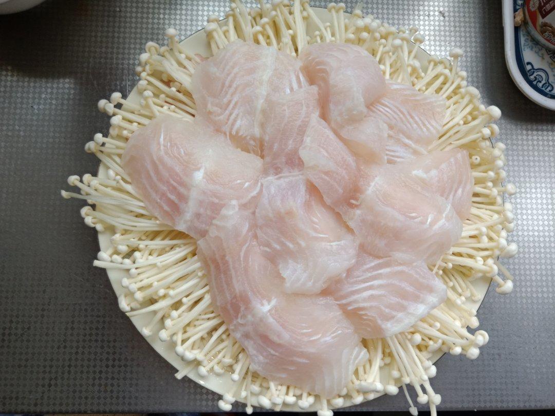 蒜蓉蒸龙利鱼