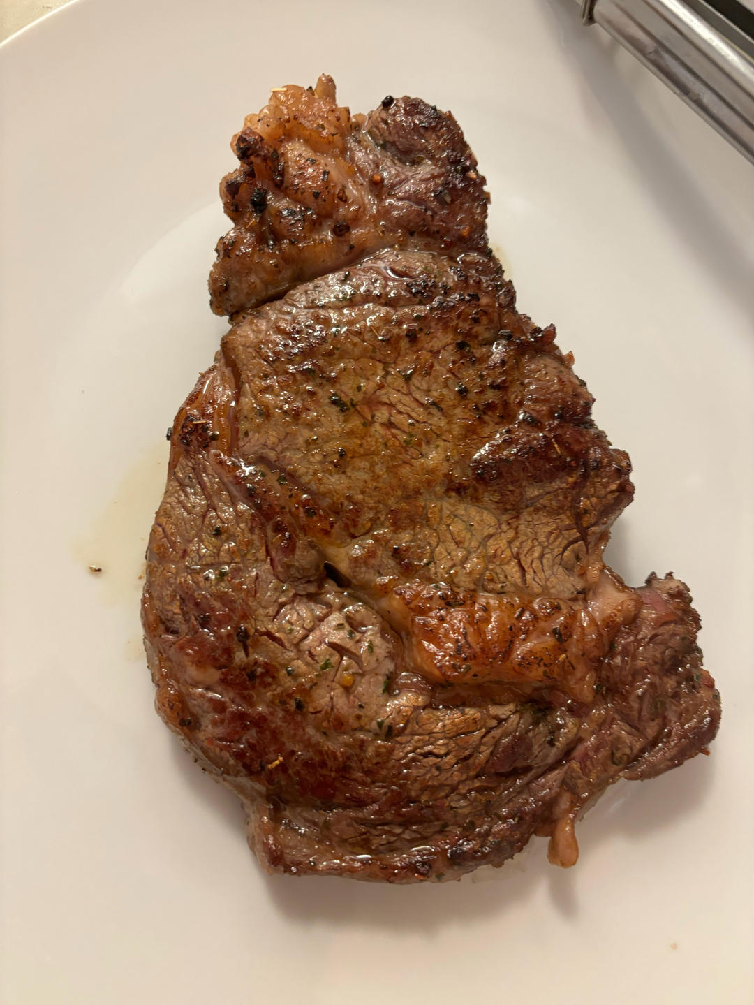 平底锅肋眼牛排