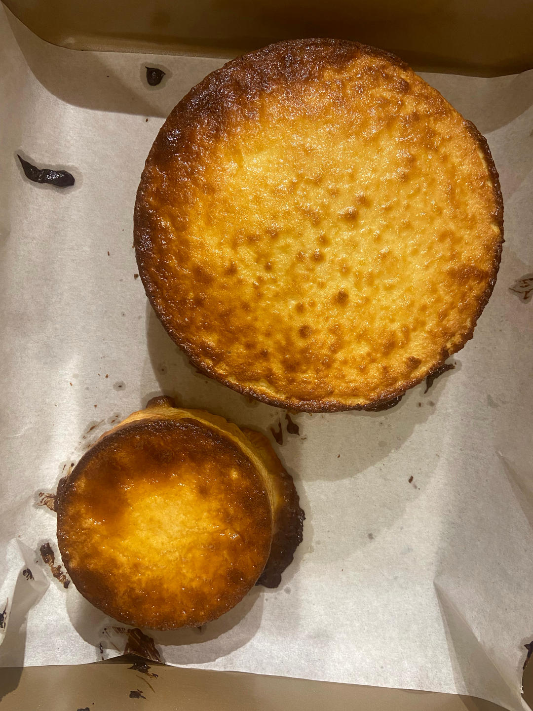 双层爆浆芝士熔岩蛋糕
