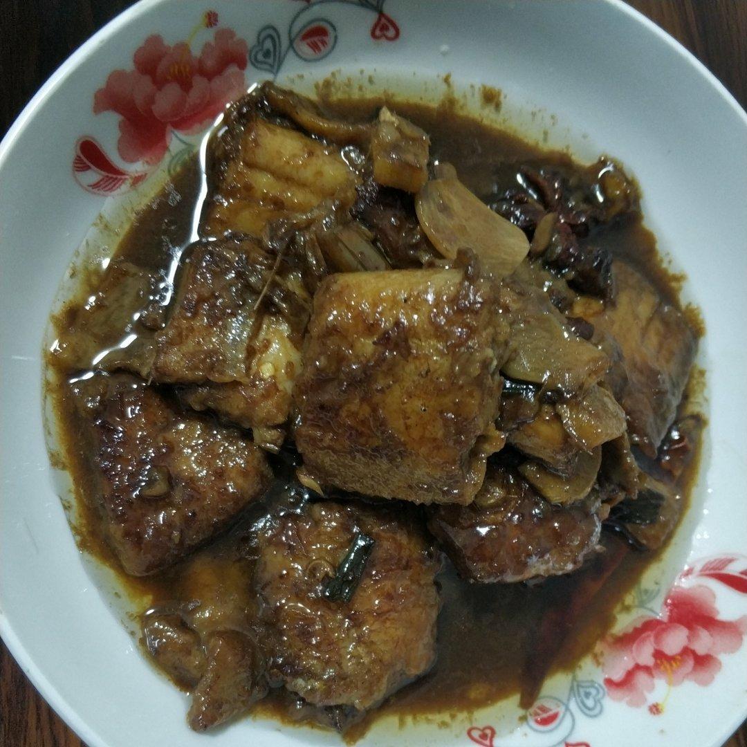 红烧带鱼