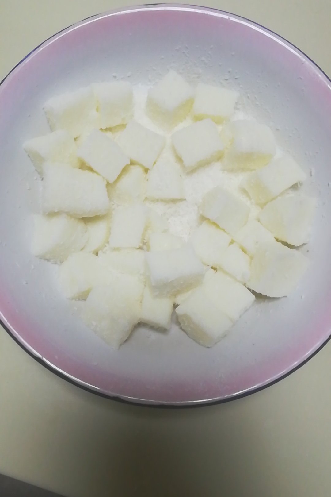 椰子奶糕（附上脆炸鲜奶做法）