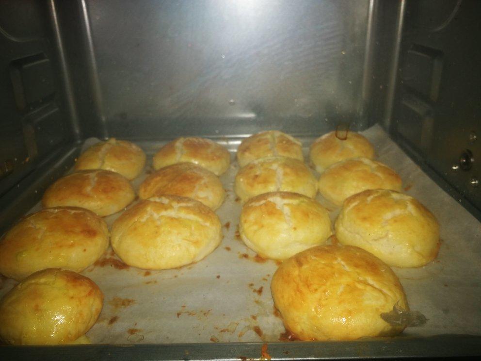 【视频】3分钟 奶油司康Scone(可能是世界上最快手的司康) 消耗淡奶油～