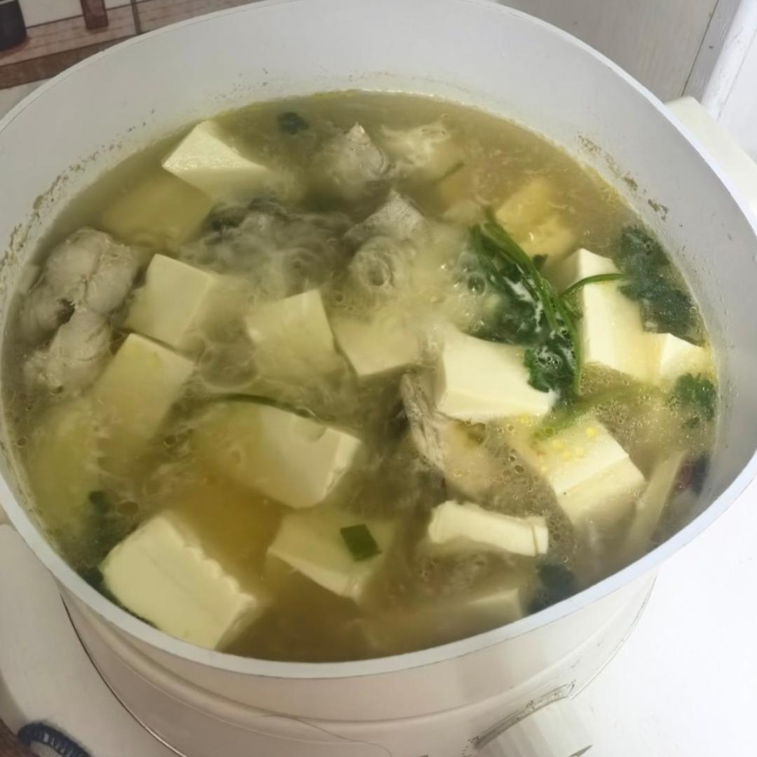 鳕鱼炖豆腐