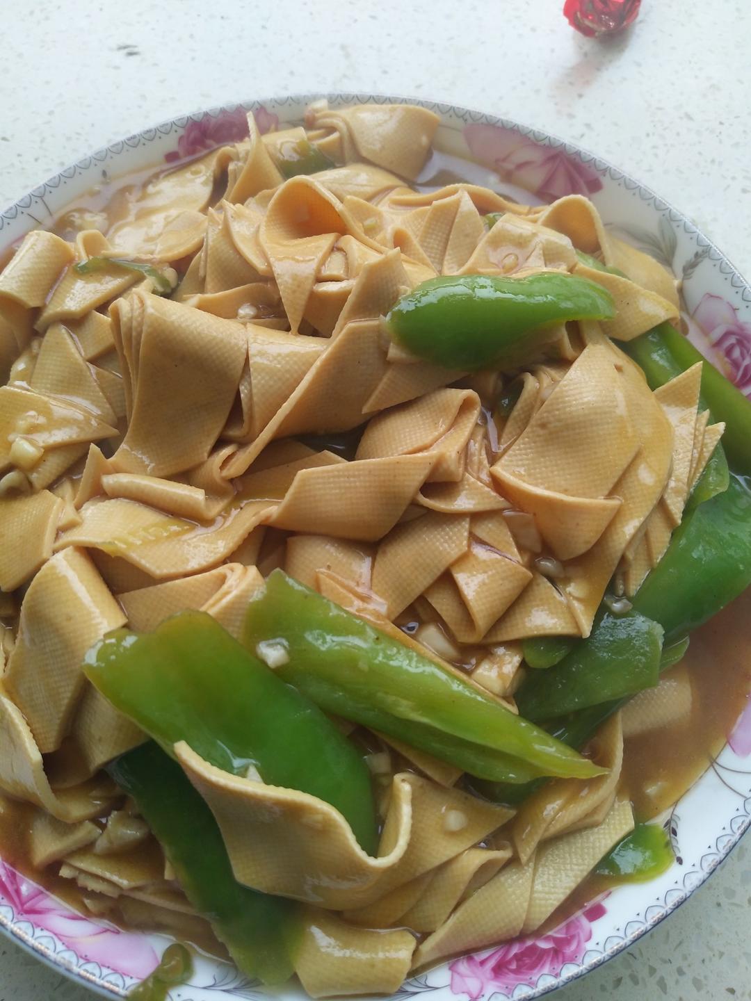 手机用户9919_w6ur做的尖椒炒干豆腐