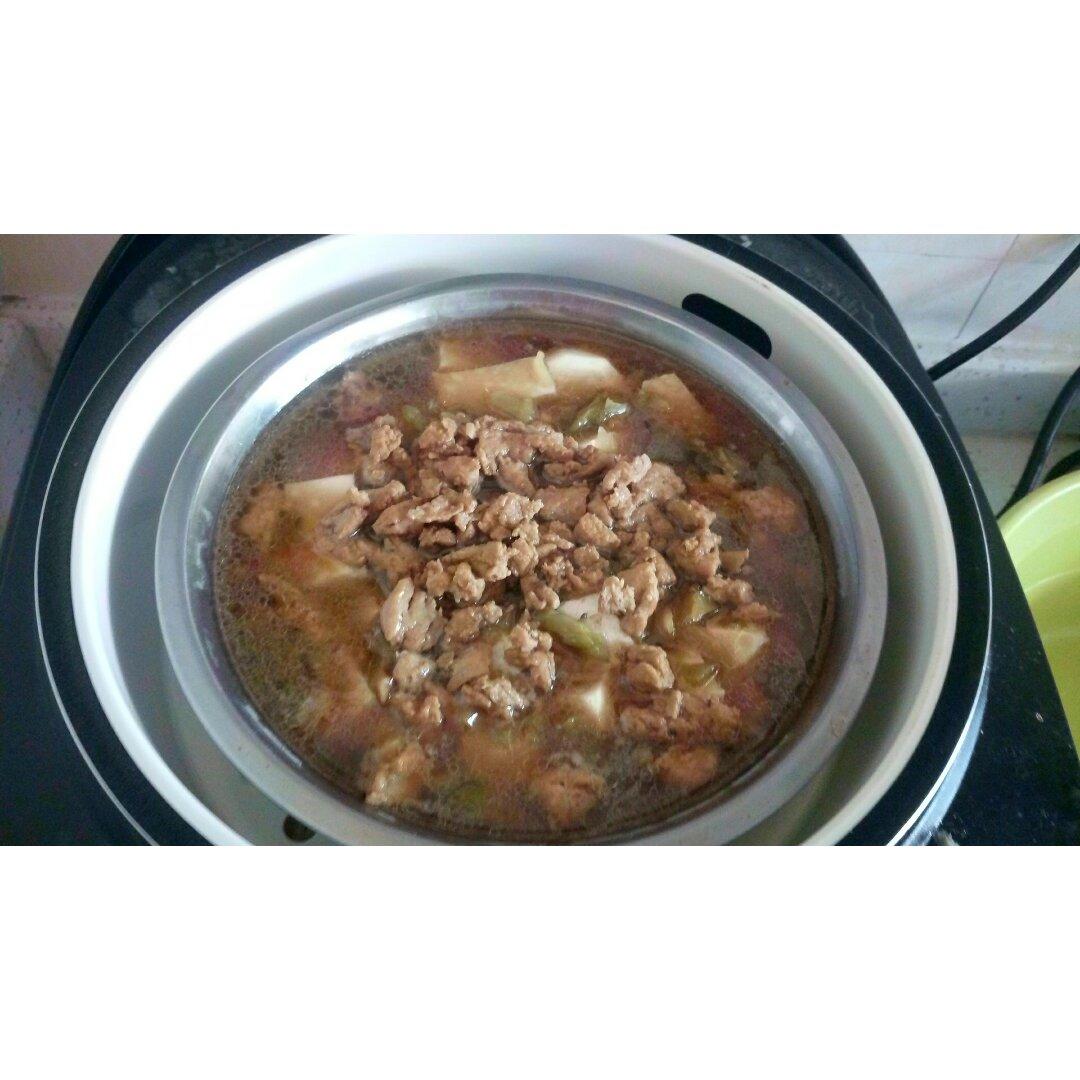 榨菜肉末蒸豆腐