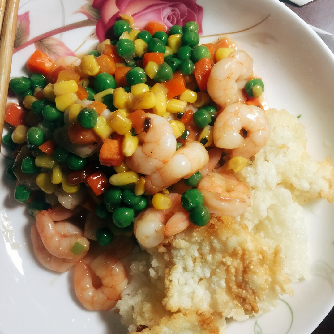 三色炒虾仁