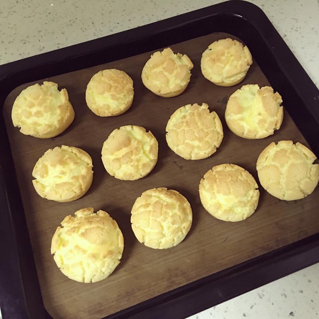 小嶋老师的酥皮泡芙（附卡仕达夹馅做法）