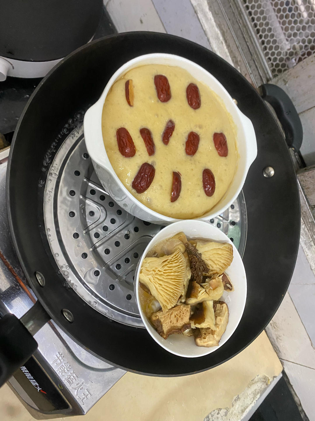 宝宝辅食:黑糖红枣发糕