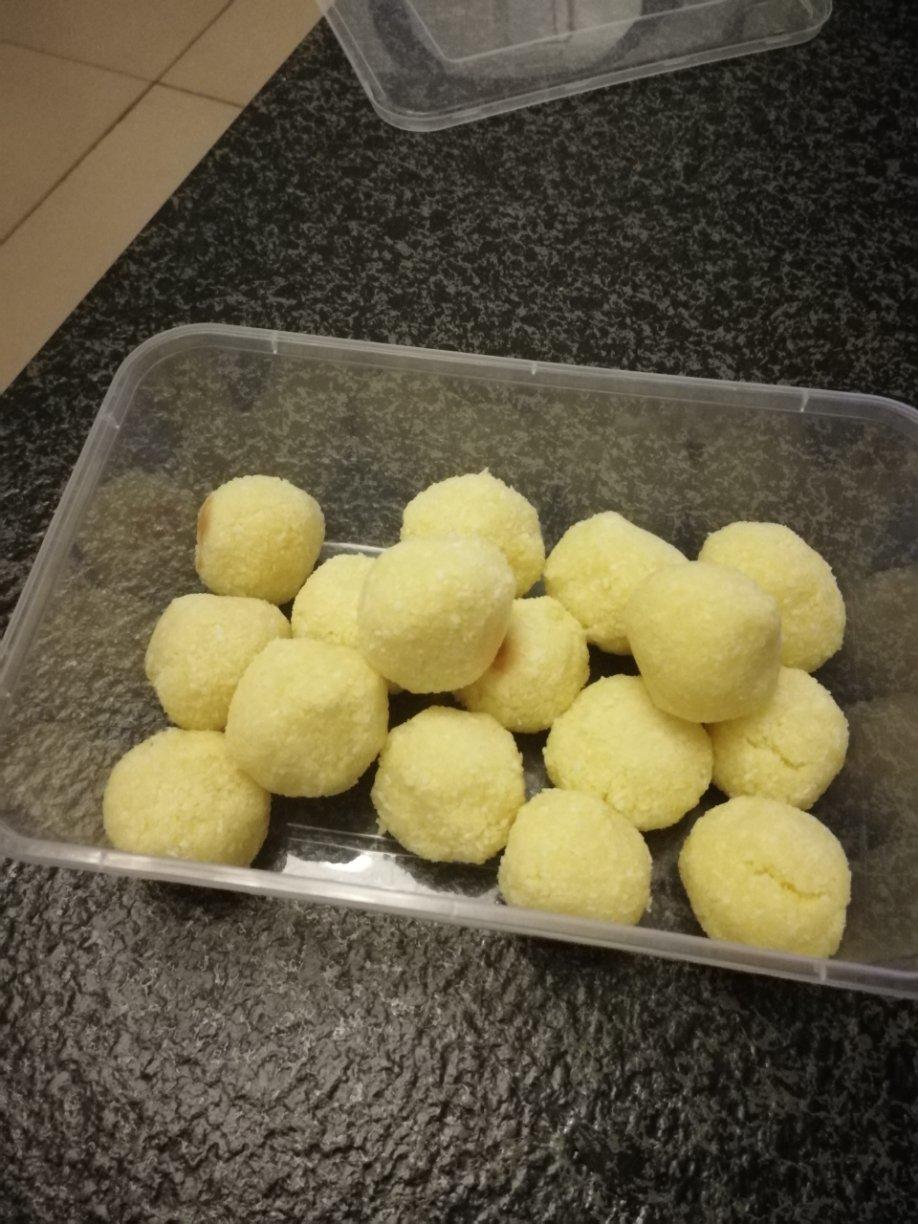 椰蓉球